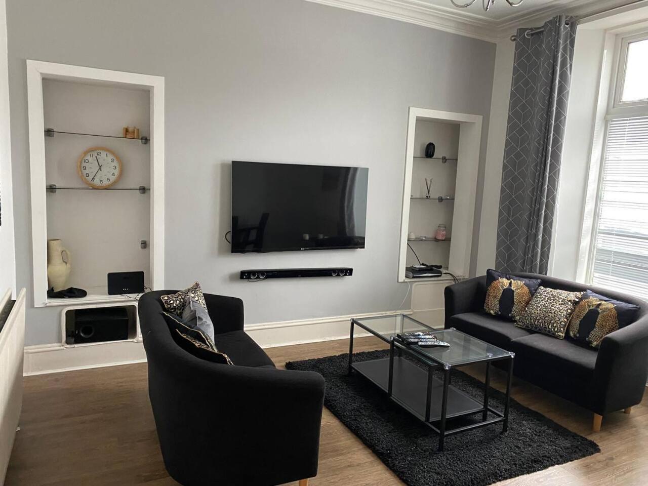 Stunning 1-Bed Apartment In Aberdeen City Centre Eksteriør billede