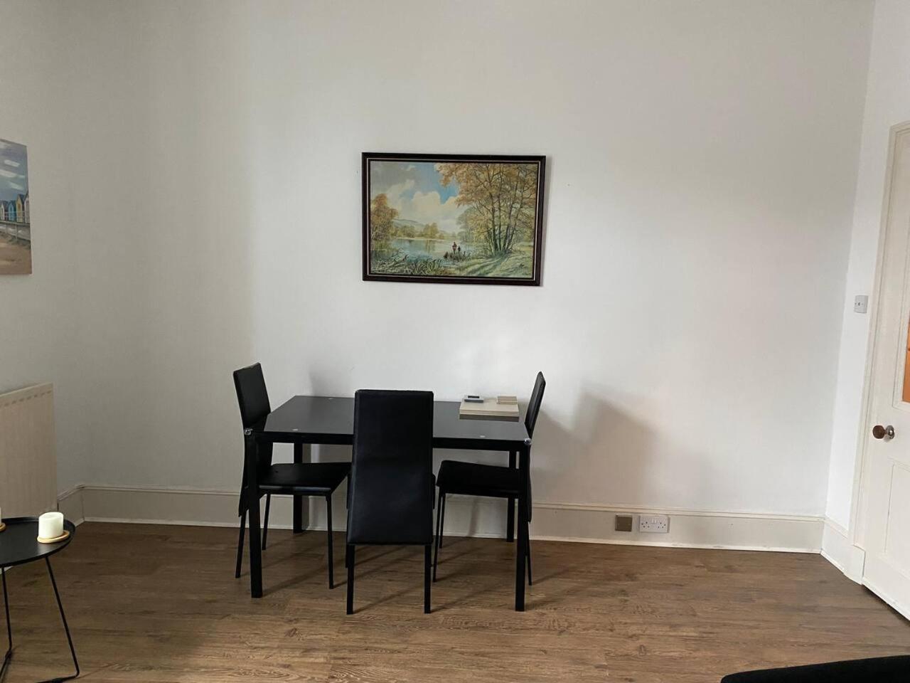 Stunning 1-Bed Apartment In Aberdeen City Centre Eksteriør billede